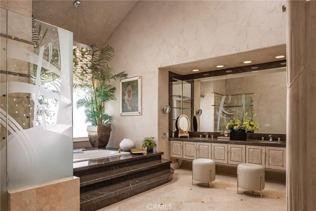 3 Weybridge Court, Newport Beach CA 92660 - Photo 20