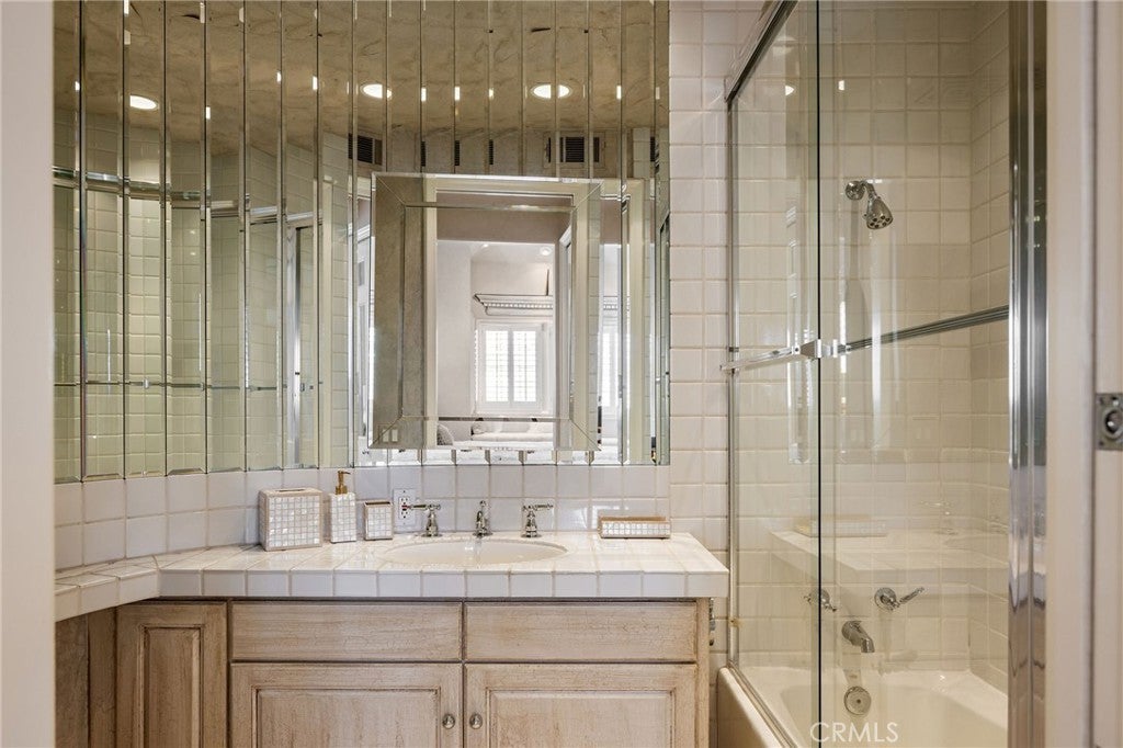 3 Weybridge Court, Newport Beach CA 92660 - Photo 24