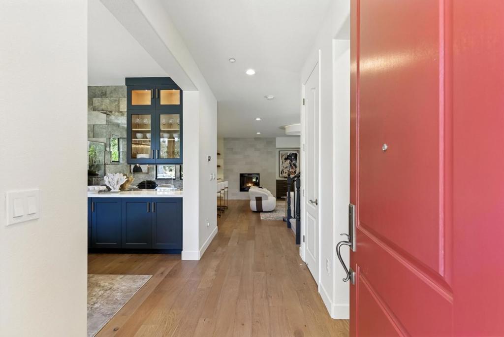 405 Spruce Lane