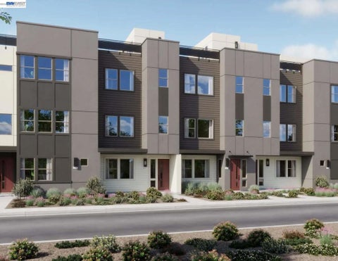 Photo of 3892 Central Parkway Pkwy, Dublin, CA 94568 (MLS # 41143399)