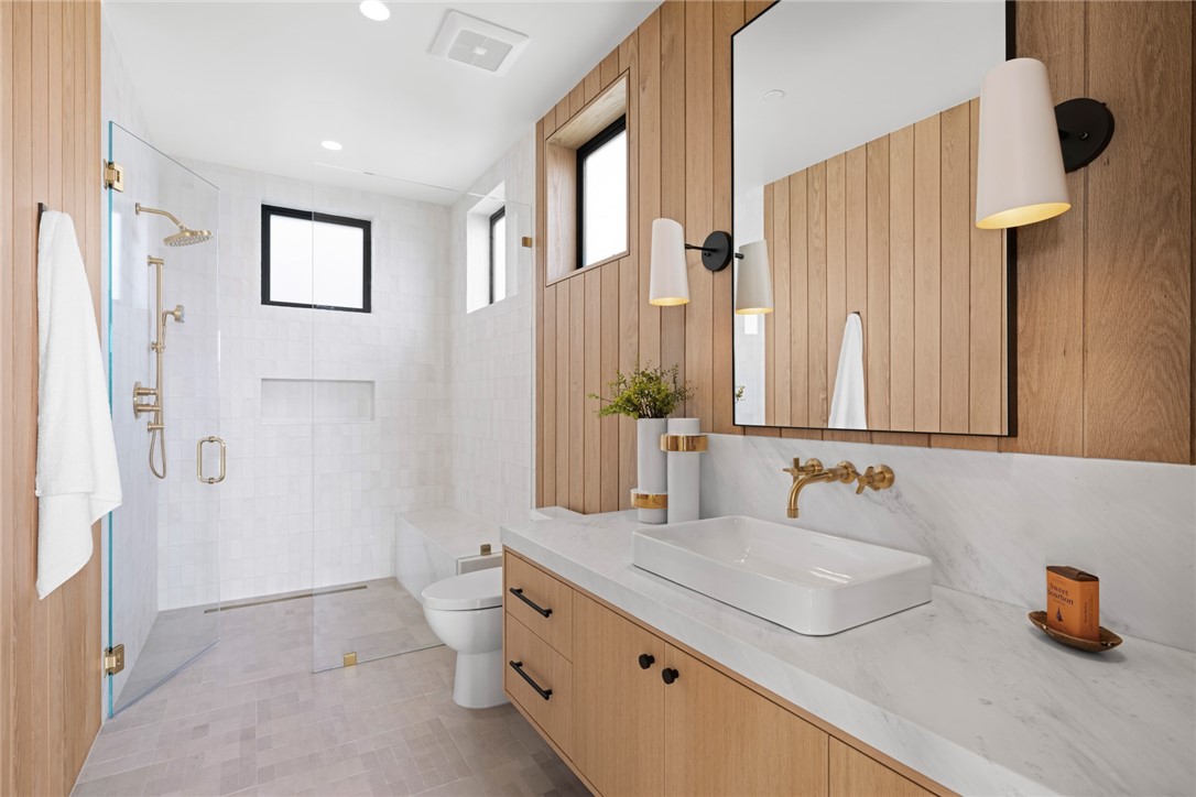 Kings Road (KGRD) - Residential