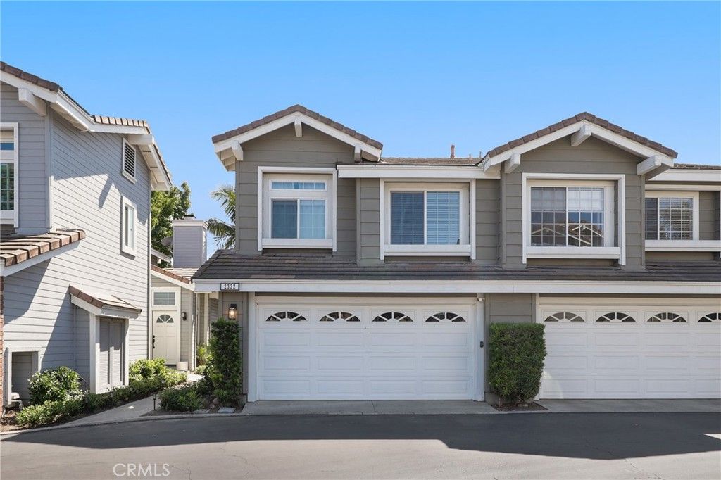 Photo of 2332 Aspen Street, Tustin, CA 92782 (MLS # OC26110020)