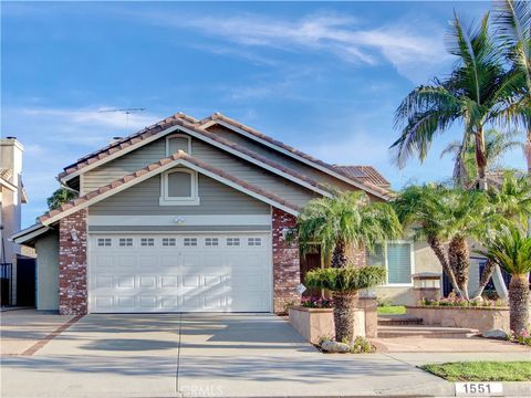 1551 E Ray Drive Placentia CA 92870