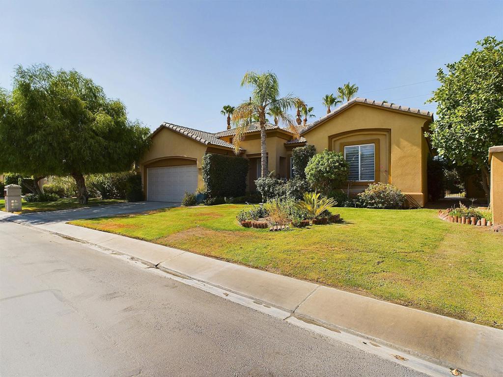 Welcome to the esteemed Heritage Palms Country Club. This 3-Bedroom 2-Bath home features a brand new HVAC system, newly painted interior, and new luxury vinyl flooring throughout. Step inside to discover the elegance of 9 ft tray ceilings, a spacious open kitchen, a delightful dining area, a comfortable living room, and an inviting family room. The home is adorned with custom shutters and crown moldings, adding a touch of sophistication. The sale includes a brand new refrigerator, washer and dryer.Experience the vibrant lifestyle of Heritage Palms with access to an array of amenities. Enjoy indoor and outdoor pools, a beautifully designed 18-hole golf course, tennis and pickleball courts, a clubhouse, spas, and a state-of-the-art gym, too many to list here. This home is located minutes away to the world renowned Indian Wells Tennis Gardens and shopping. Don't miss out on this excellent opportunity!