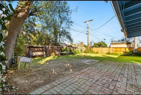 Tiny photo for 22719 Criswell, West Hills, CA 91307 (MLS # SR26048869)