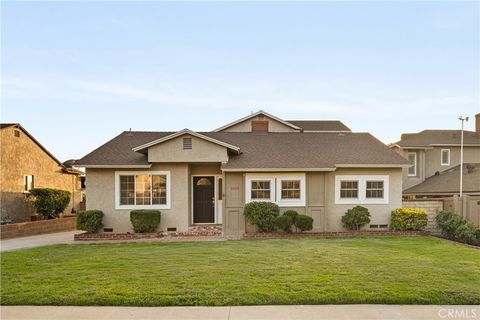 Photo of 1819 Richard Street, Burbank, CA 91504 (MLS # SR25256006)