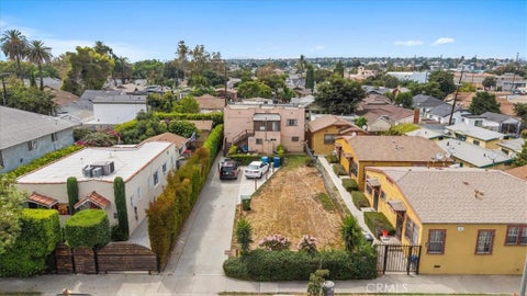 Photo of 5429 2nd AVE, Los Angeles, CA 90043 (MLS # IV26221912)