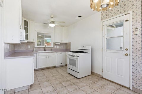 Tiny photo for 221 S Brent Street, Ventura, CA 93003 (MLS # V1-39274)