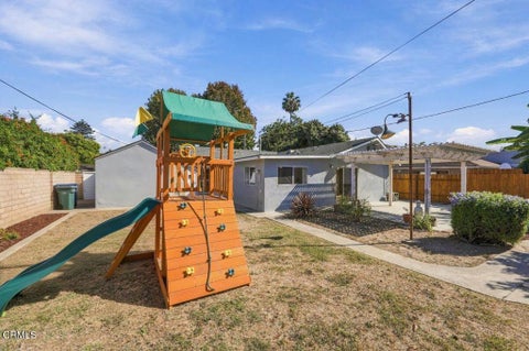 Tiny photo for 221 S Brent Street, Ventura, CA 93003 (MLS # V1-39274)