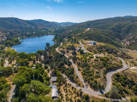 Photo of 18155 Newview Drive, Lake Hughes, CA 93532 (MLS # CV25158974) Photo of 18155 Newview Drive, Lake Hughes, CA 93532 (MLS # CV25158974)