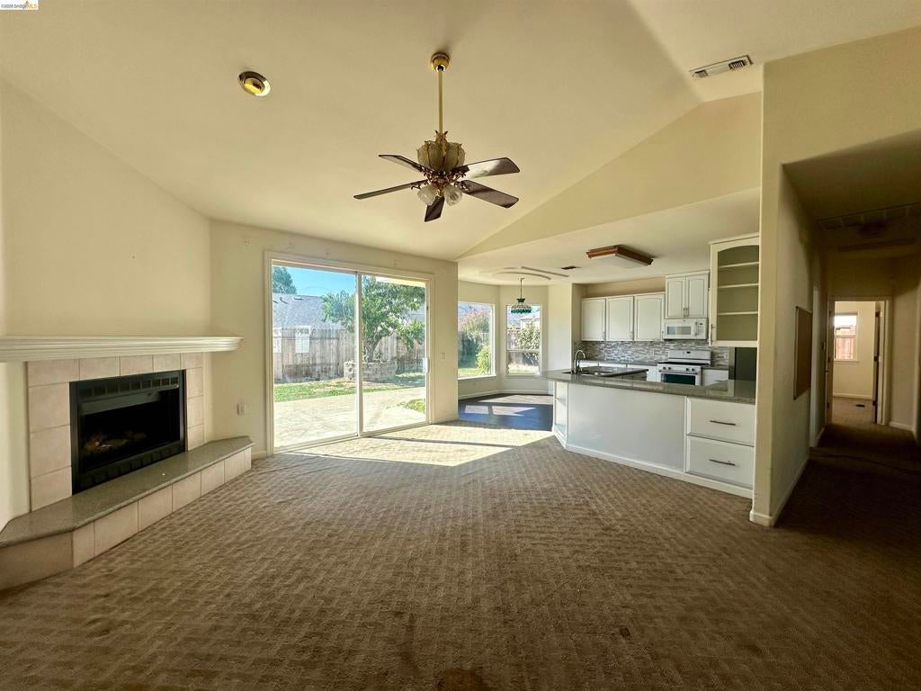 17580 Wild Oak Dr