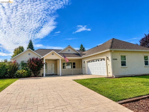 Photo of 17580 Wild Oak Dr DR, Jamestown, CA 95327 (MLS # 41149570)