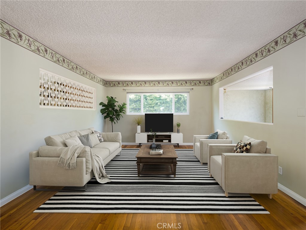 5344 W 137th Street