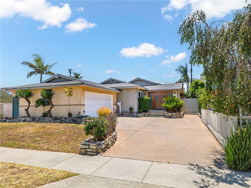 In the heart of Holly Glen, this charming custom built 3-bedroom, 2-bathroom family home has been lovingly cared for by the same family for nearly five decades. Upon entry you are welcomed by a bright foyer that leads to a spacious living and dining room. The kitchen is equipped with a charming breakfast nook, providing a cozy spot for morning meals, and it opens directly into the family room, ensuring you’re never far from the action. The cozy family room has a beautiful fireplace perfect for cooler California evenings and sliding doors that open to the backyard.
The primary bedroom is a true retreat, offering a spacious layout and a private en suite bathroom with dual vanities. Two additional bedrooms provide ample space for family, guests, or home office needs. Additional features include a separate laundry room and an attached 2-car garage, along with extra parking in the driveway.Outside, the low-maintenance backyard is a perfect canvas for your outdoor dream, whether that’s relaxing or entertaining.
Located in a quiet, friendly neighborhood with easy access to shopping, dining, and parks this property offers the perfect combination of comfort and convenience. With its spacious interior, thoughtful design, and prime location, this home is ready for its next chapter.