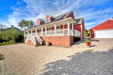 Photo of 2234 Mira Sol Drive, Vista, CA 92084 (MLS # NDP2602435)