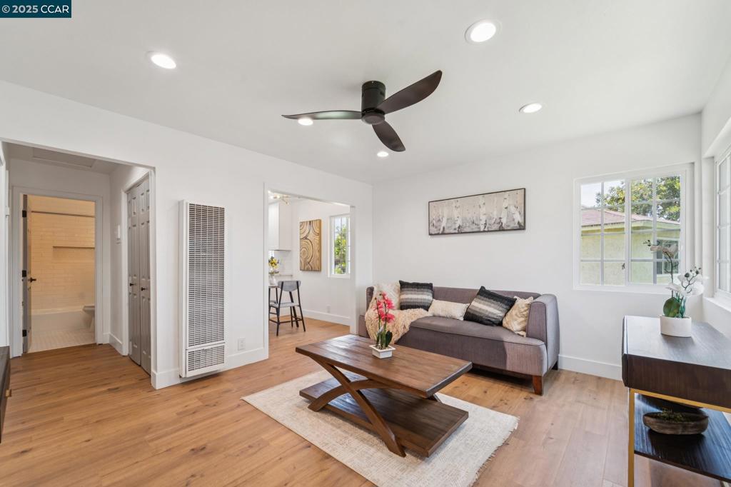 Properties 3 23230 Anchor Avenue 106