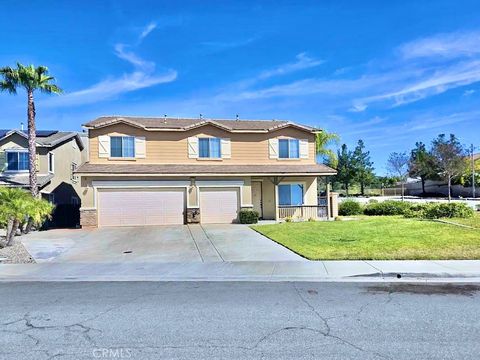 Photo of 36005 Redgrave Way, Murrieta, CA 92562 (MLS # OC26088080)