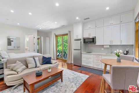 Photo of 4409 Portico Place #Unit A, Encino, CA 91316 (MLS # 26662171)