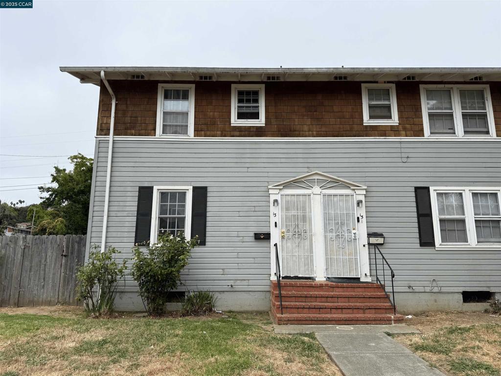 Welcome to this beautifully updated 3BD/1BA end-unit condo in the desirable Hillcrest Park community. This move-in ready home features a fully updated kitchen with modern cabinet finishes, new tile flooring, and fresh interior paint. Enjoy the privacy of an end unit with a spacious yard—perfect for relaxing or entertaining. Conveniently located near Hwy 37 & 80 for easy commuting. Comfort, style, and location all in one!