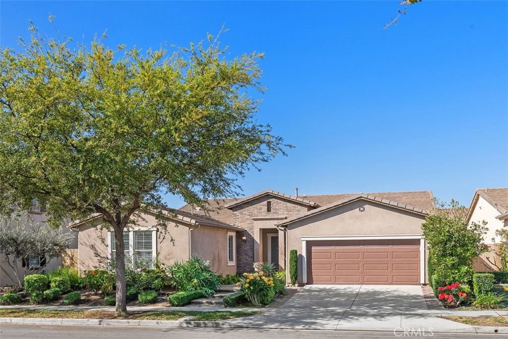 Photo of 154 Pavilion Park, Irvine, CA 92618 (MLS # PW26054703)