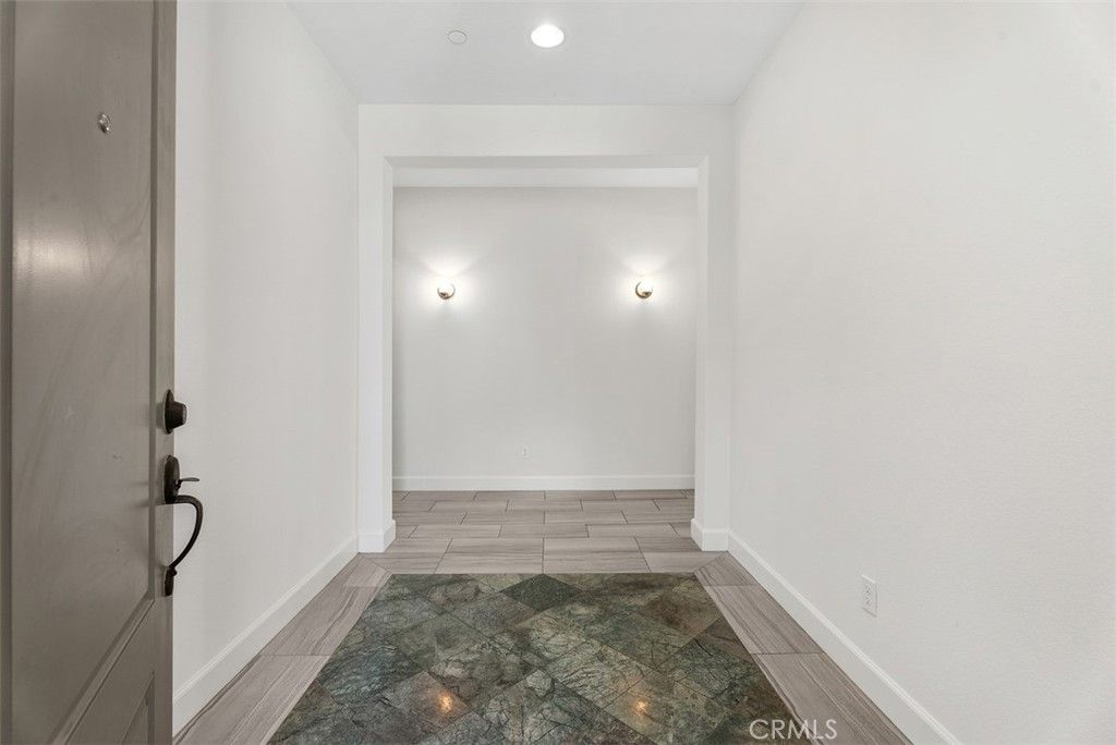 Photo of 154 Pavilion Park, Irvine, CA 92618 (MLS # PW26054703)