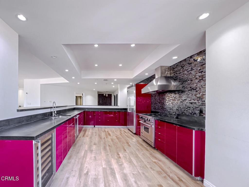 Properties 2 4460 Wilshire Boulevard 406