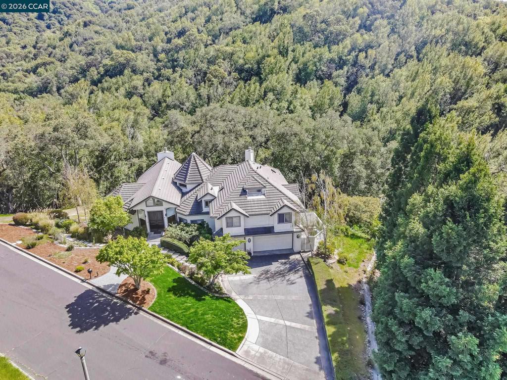 4 Julianna Ct Ct, Moraga CA 94556
