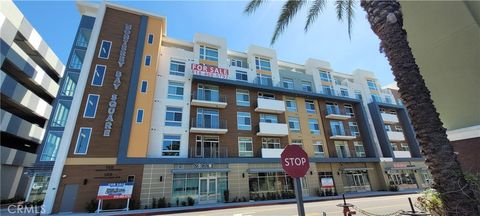 Photo of 168 S Monterey #408, Alhambra, CA 91801 (MLS # AR26089654)