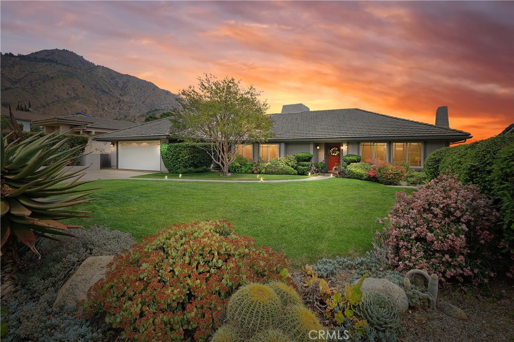 1958 Canyon Close Road