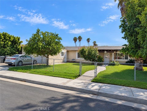 Photo of 69305 Vera Drive, Cathedral City, CA 92234 (MLS # OC26228525)