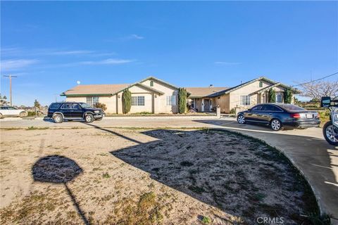 10439 Mesa Oak Hills CA 92344