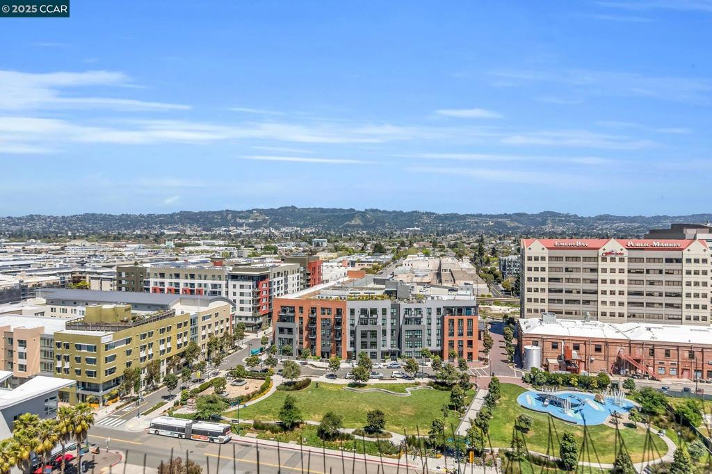 PACIFIC PK PLAZA - Residential