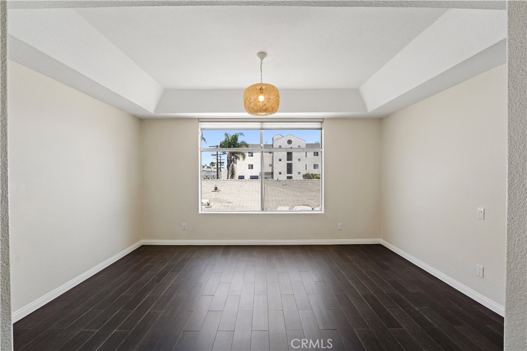4313 Van Nuys Boulevard
