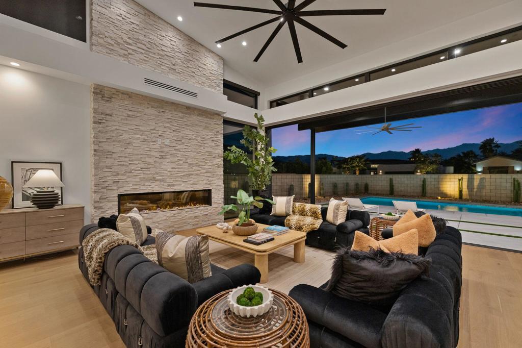 3 Siena Vista Court