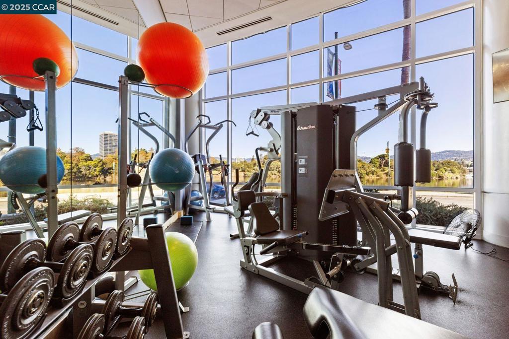 LAKE MERRITT - Residential