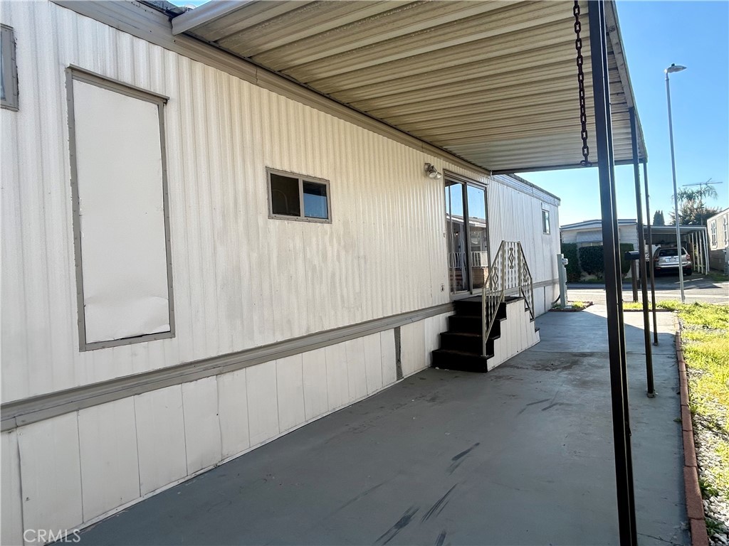 1045 N Azusa 145