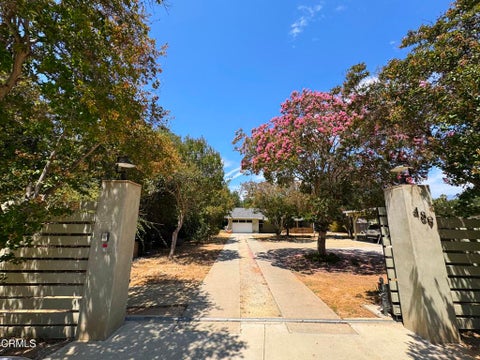 Photo of 489 Cruzero Street, Ojai, CA 93023 (MLS # V1-38450)