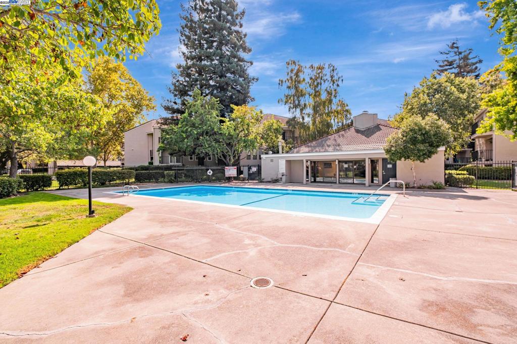 CENTRAL - Residential