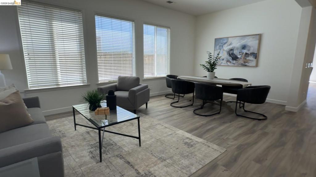 5556 Arcadia Cir