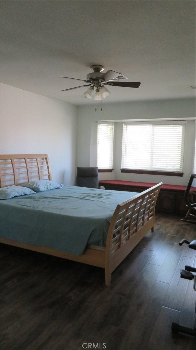 1208 W Lancaster