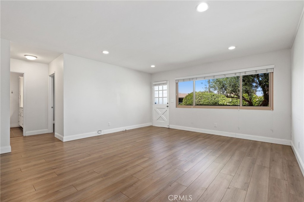 8091 Worthy Drive