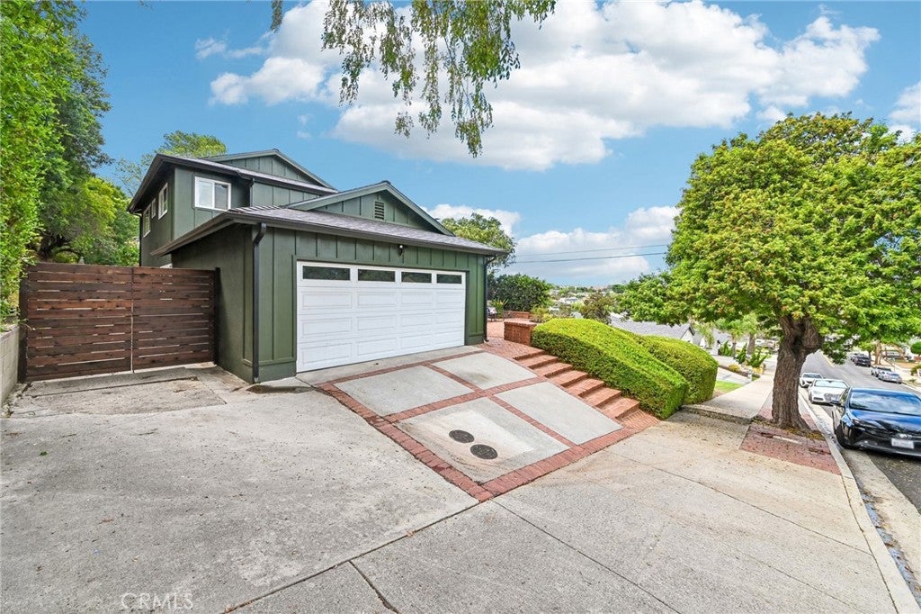 1311 N Meyler