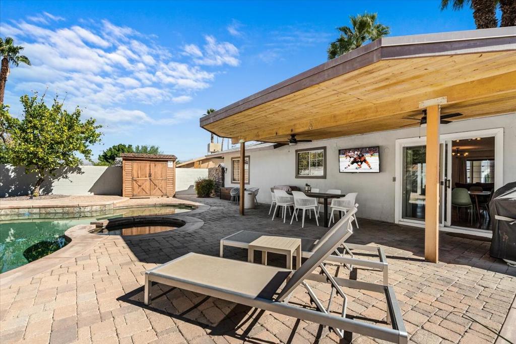 Palm Desert Country - Residential