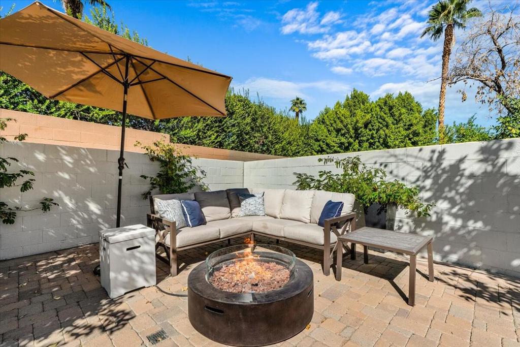 Palm Desert Country - Residential