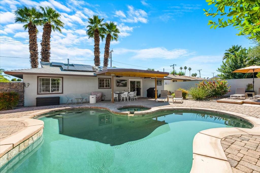 Palm Desert Country - Residential