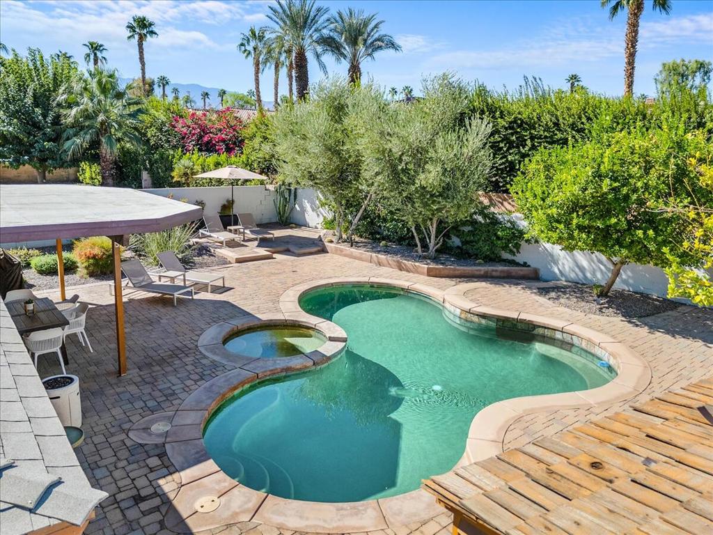 Palm Desert Country - Residential