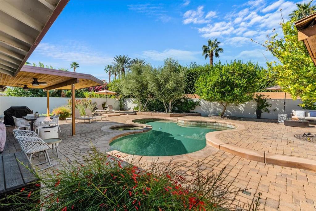 Palm Desert Country - Residential