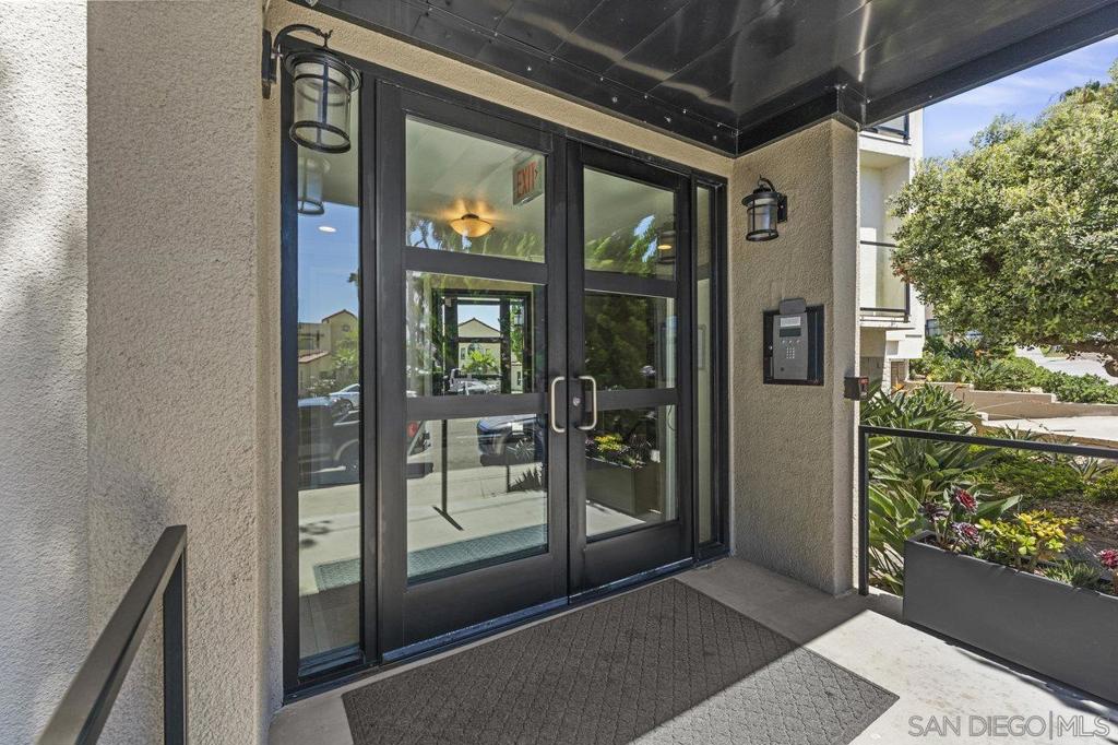 La Jolla - Residential Lease