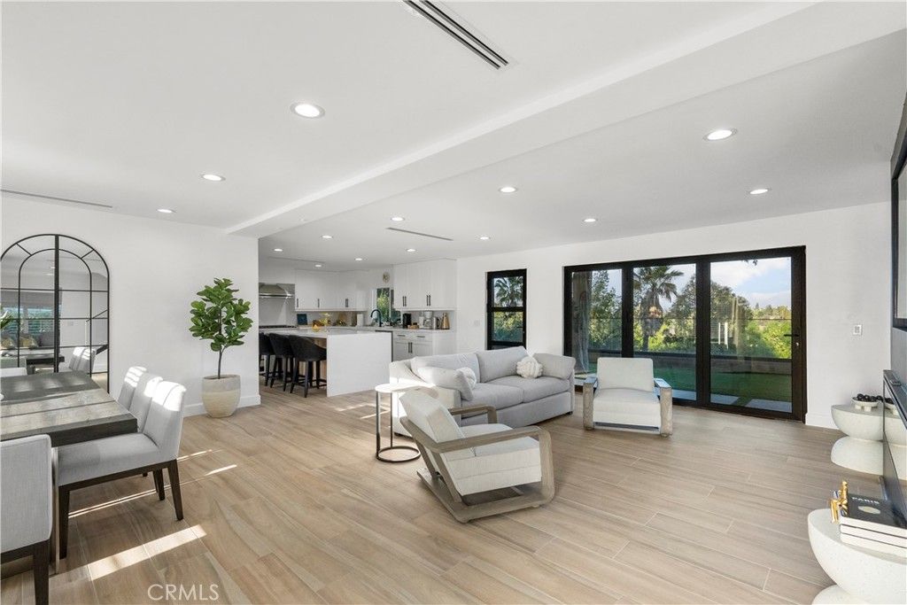 Photo of 19538 Redwing, Tarzana, CA 91356 (MLS # BB26014053)