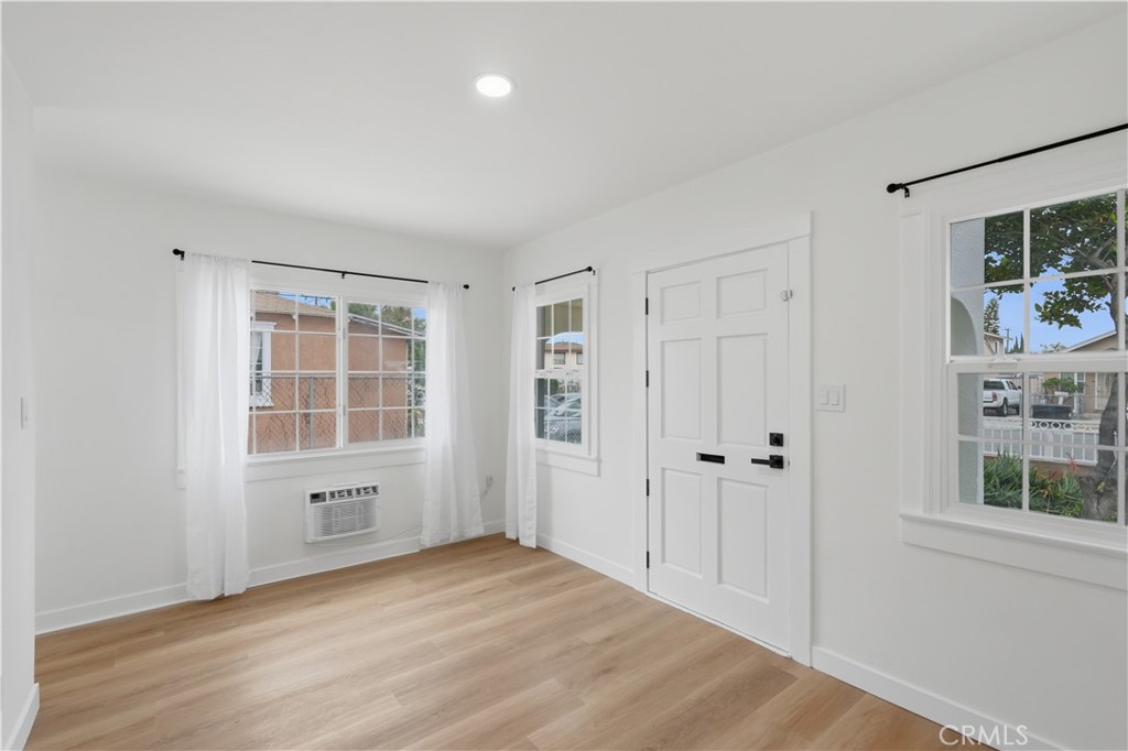6493 Kingman